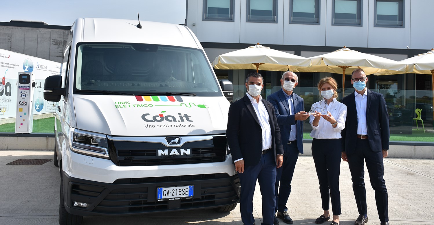 In Italia il primo MAN eTGE 100% elettrico consegnato alla CDA di Udine